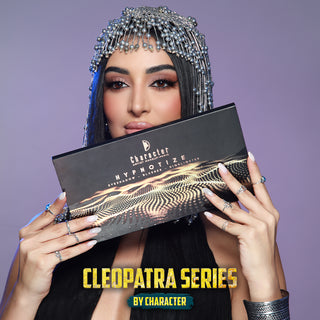 Character - Hypnotize Eyeshadow-Blusher-Highlighter Palette.