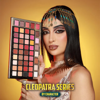 Character - Unique 48 Color Eyeshadow Palette.